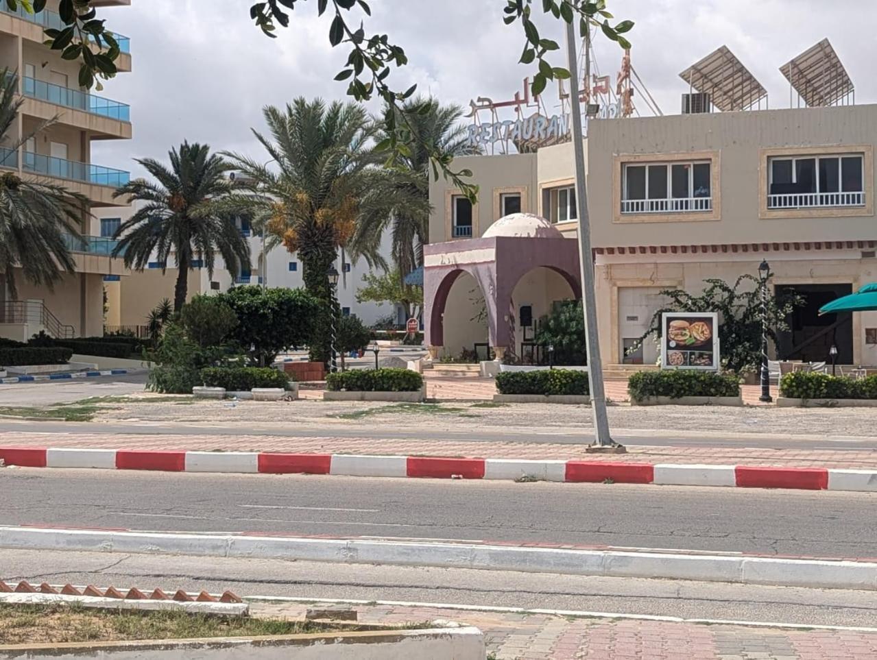 Diar El Bahr Mahdia Apartment El Hafsi Bagian luar foto